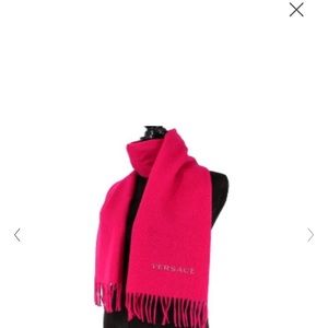 Versace
Women's Pink Logo Wool Scarf
